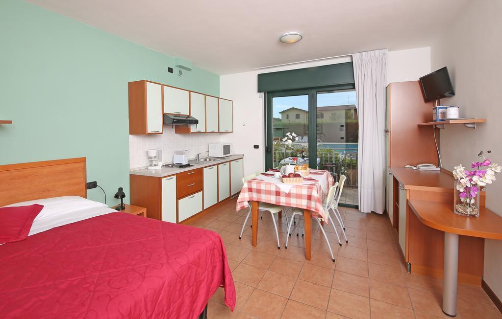 بسكييرا ديل غاردا Nettuno Residence Hotel المظهر الخارجي الصورة